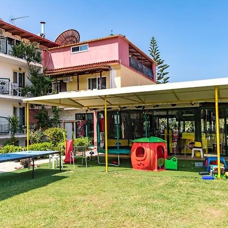 Rainbow Apartments Kalamákion Extérieur photo